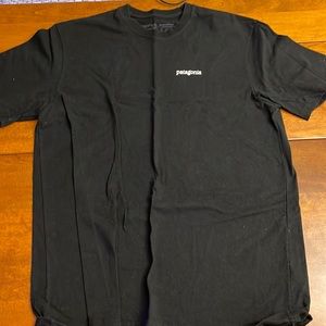 Patagonia short sleeve shirt